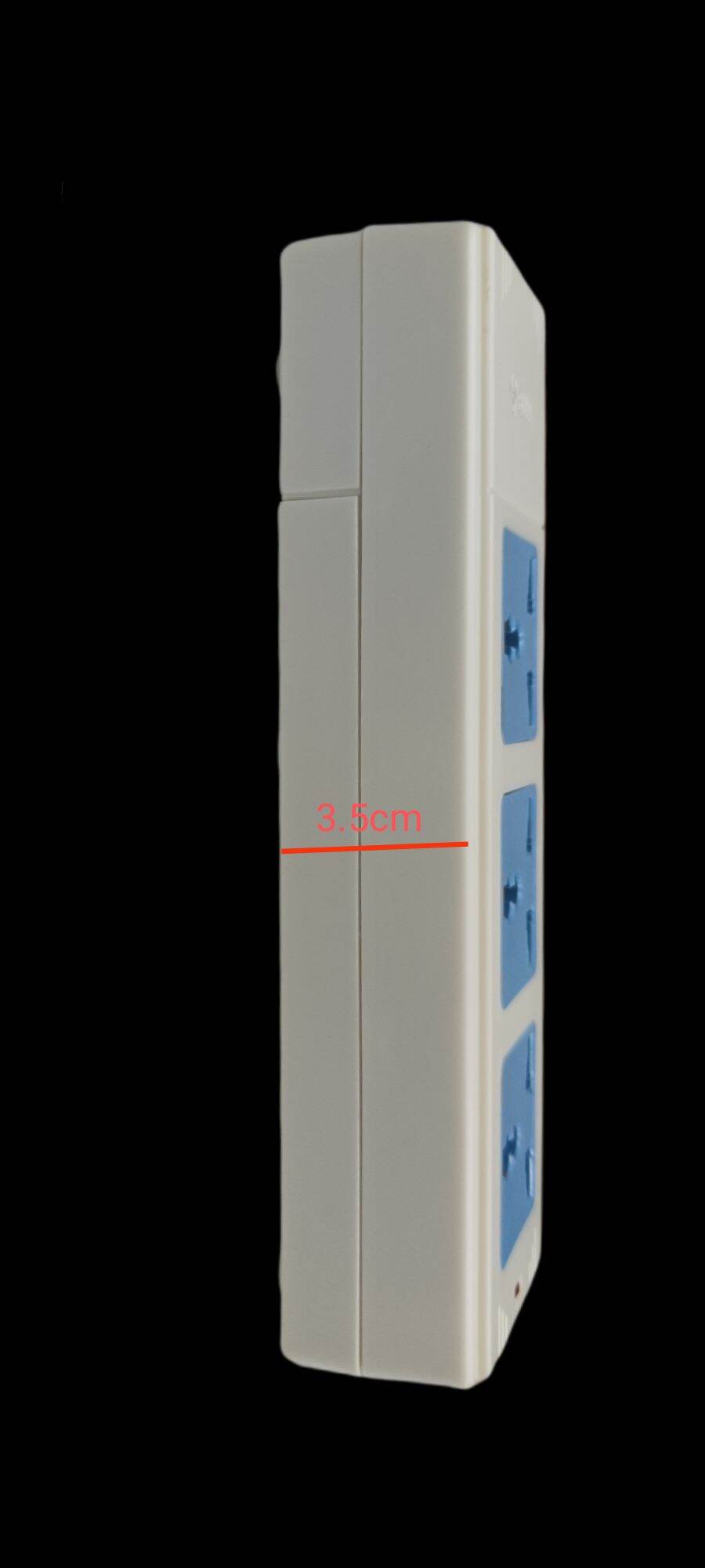 Bull Outlet Universal Type 3 Gang 10A 250V white power strip with three universal sockets