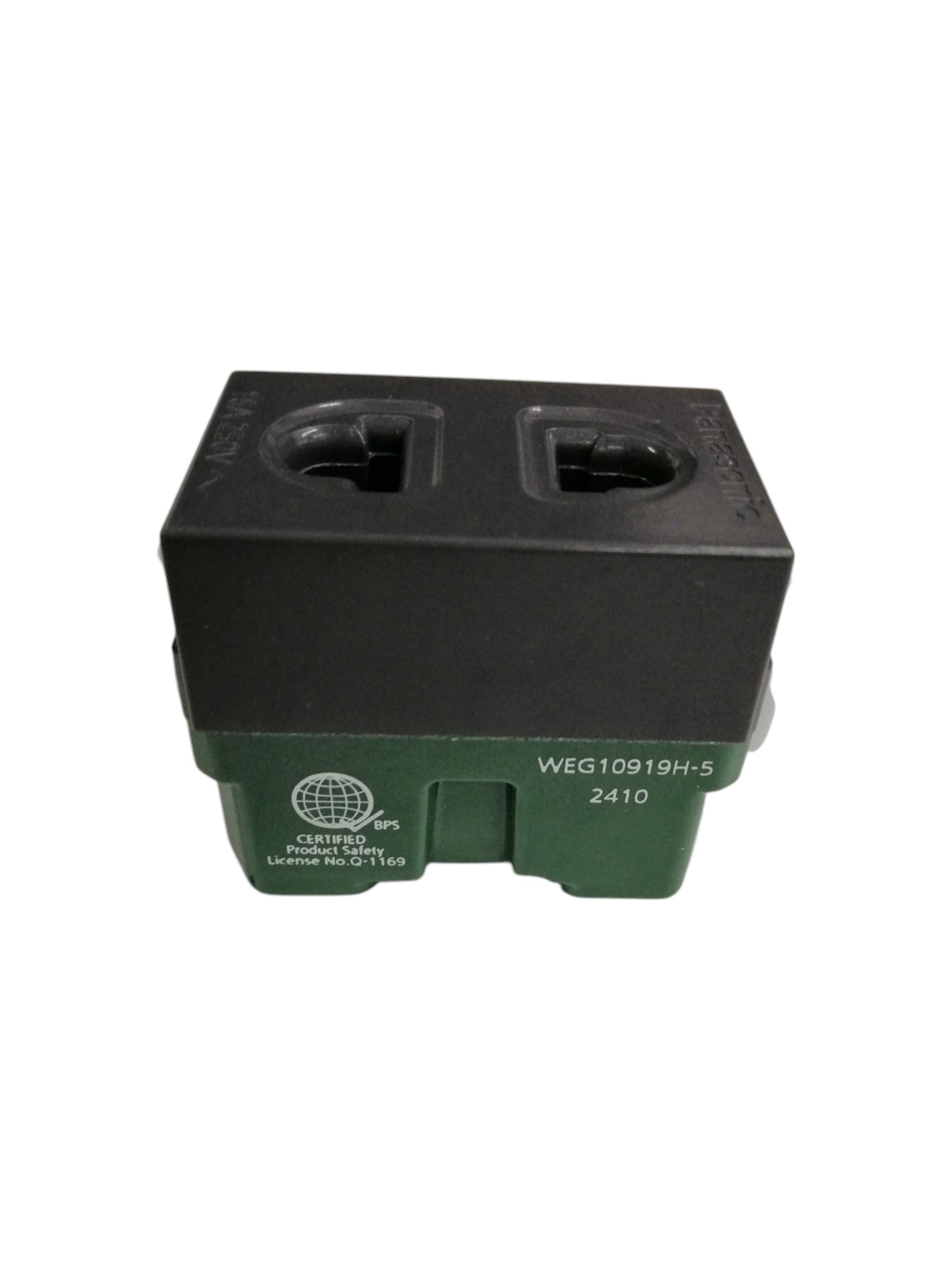 Panasonic 3 gang universal outlet power point switch plug black and green compact design