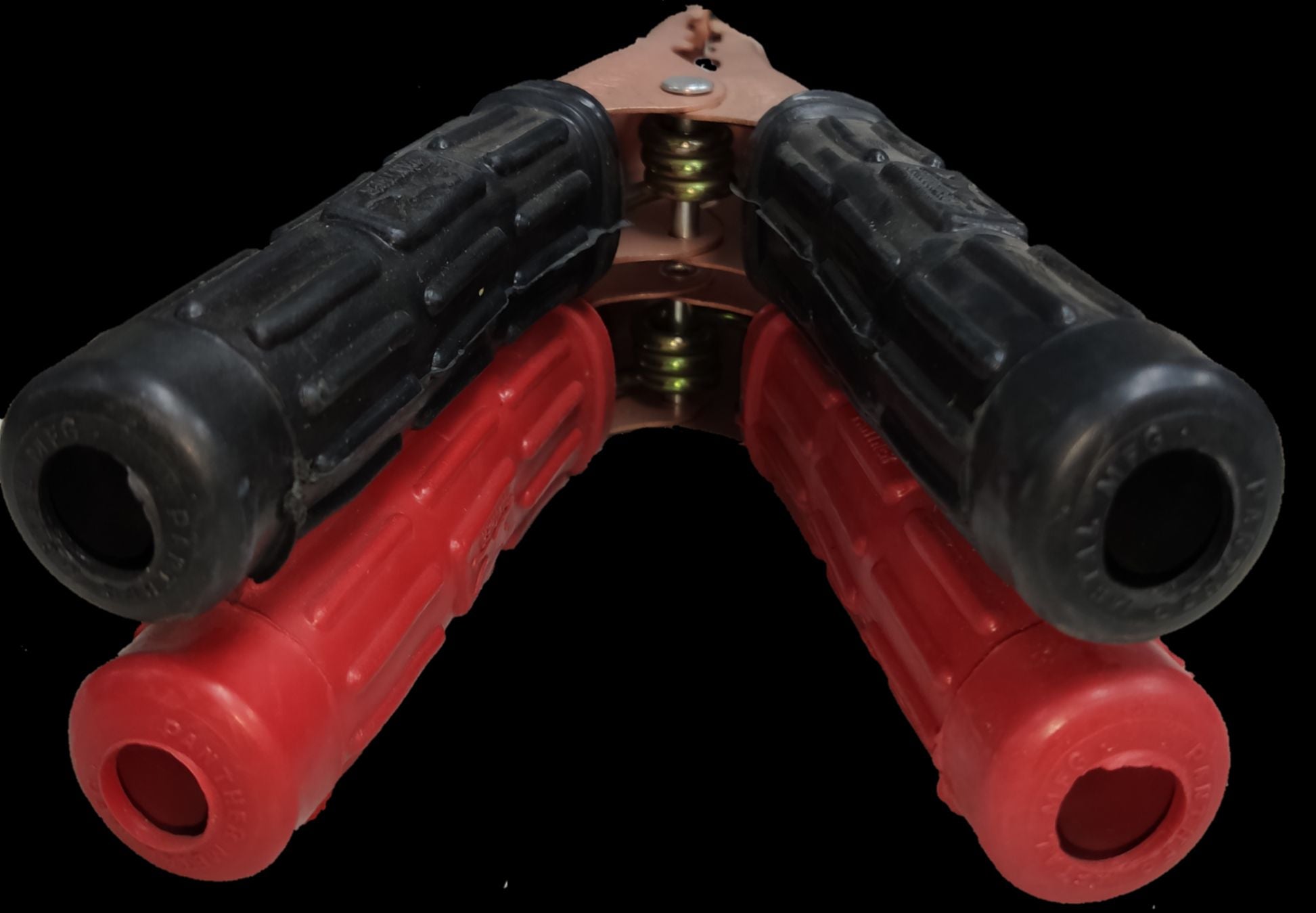 Panther 100A battery clips with black and red insulated handles for electrical circuitry parts