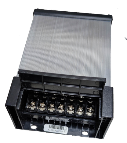 Grippes Power Supply 12V 200W with terminal connections for lighting installations