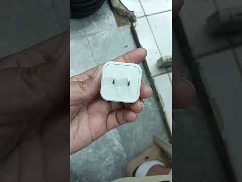 Omni Universal Adaptor, Round to Flat Adaptor, Universal to Flat Pin Adaptor 10A 250V WUA-002 Electx Electrical Supply