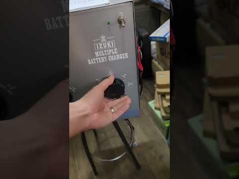 Izuki 30A Multiple Battery Charger 5pcs - 12V with Ampere Meter MBC-5-20A Electx Electrical SUpply