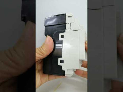 Fuji MCCB Molded Case Circuit Breaker BW32SAG-CE 10A 3Pole 5kAIC@230VAC, 2.5kAIC@380/440VAC, 1.5kAIC@500VAC Dimension (mm):75(W)x 100(H)x 60(D)