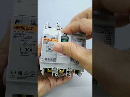 Fuji MCCB Molded Case Circuit Breaker BW50SAG-CE 30A 3Pole 10kAIC@230VAC, 7.5kAIC@380/440VAC, 5kAIC@500VAC Dimension (mm)	75(W)x 100(H)x 60(D)
