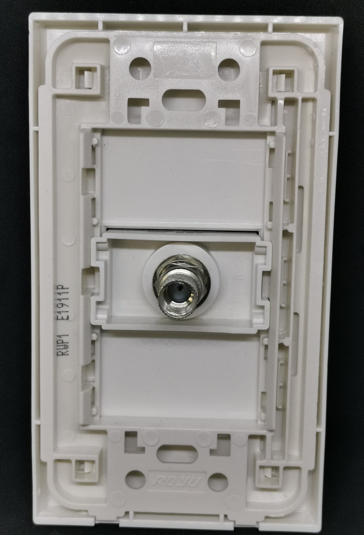 Royu white single gang wall plate with 1 Gang F Jack Thread Type Outlet coaxial connector for TV