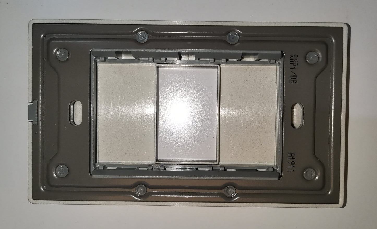 Royu 1 Gang Faceplate Dark Gray rectangular switch plate with central rocker switch and visible screws