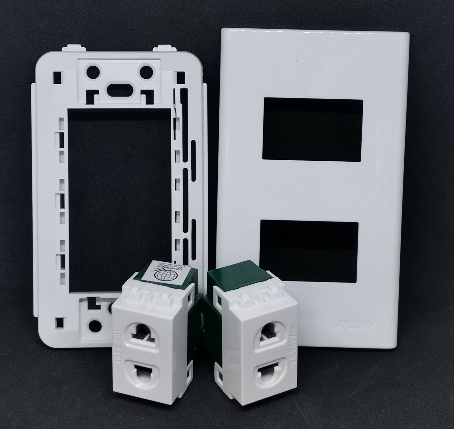 Royu 2 gang universal outlet white electrical wiring parts with front plate and mounting frame