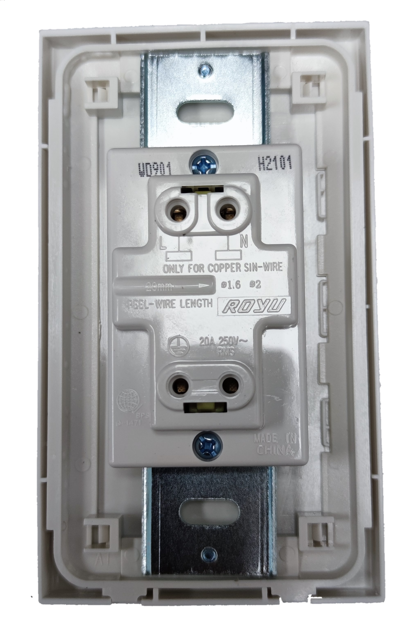 Royu Aircon Outlet with Plate white recessed air conditioning power point on metal mounting bracket