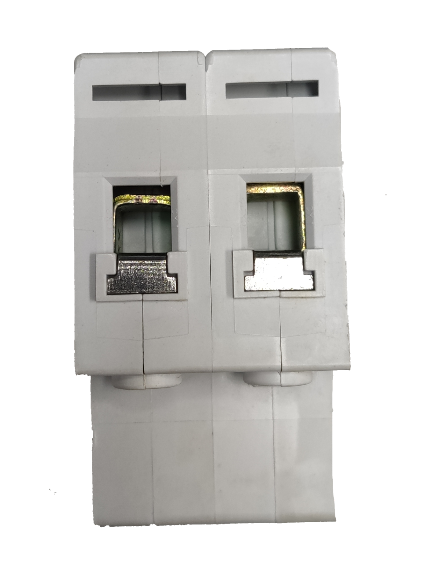 Sassin Miniature Circuit Breaker 25A 2Pole white electrical component for circuit protection