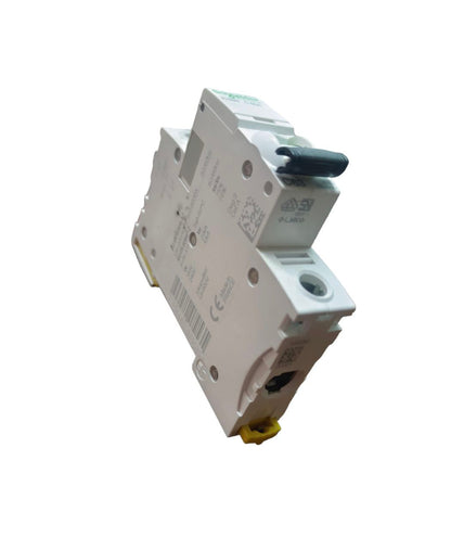 Schneider Miniature Circuit Breaker 16A 1 Pole with toggle switch for electrical protection