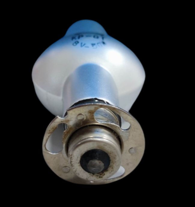 Sylvania halogen Projector Lamp 8V 50W B15 Lock Type bulb with metallic base and frosted glass