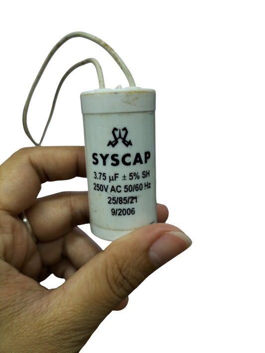 Syscap 250V AC motor start capacitor with 3.75 µF rating for efficient motor operation