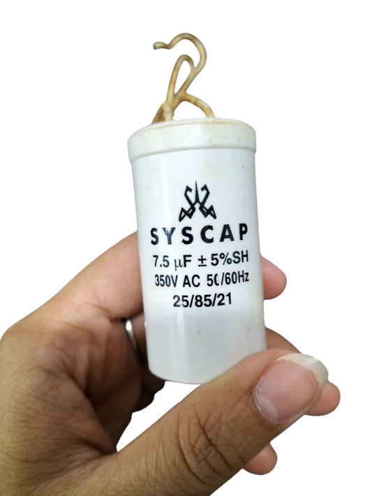 Syscap 350V Motor Running Capacitor with a 7.5 µF rating and 5% tolerance for electrical applications