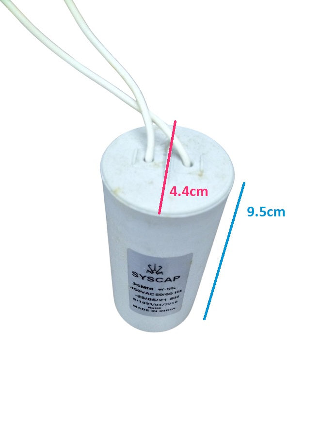 Syscap Motor Capacitor with dimensions of 9.5cm height and 4.4cm diameter for electrical applications