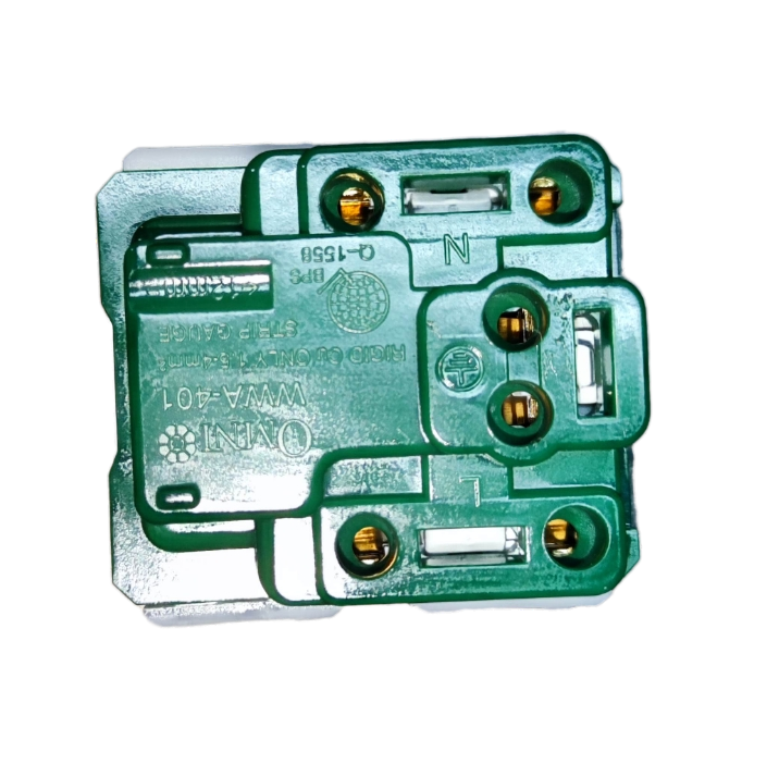Omni Tandem Outlet 20A 220V electrical power point component with green casing and brass connectors