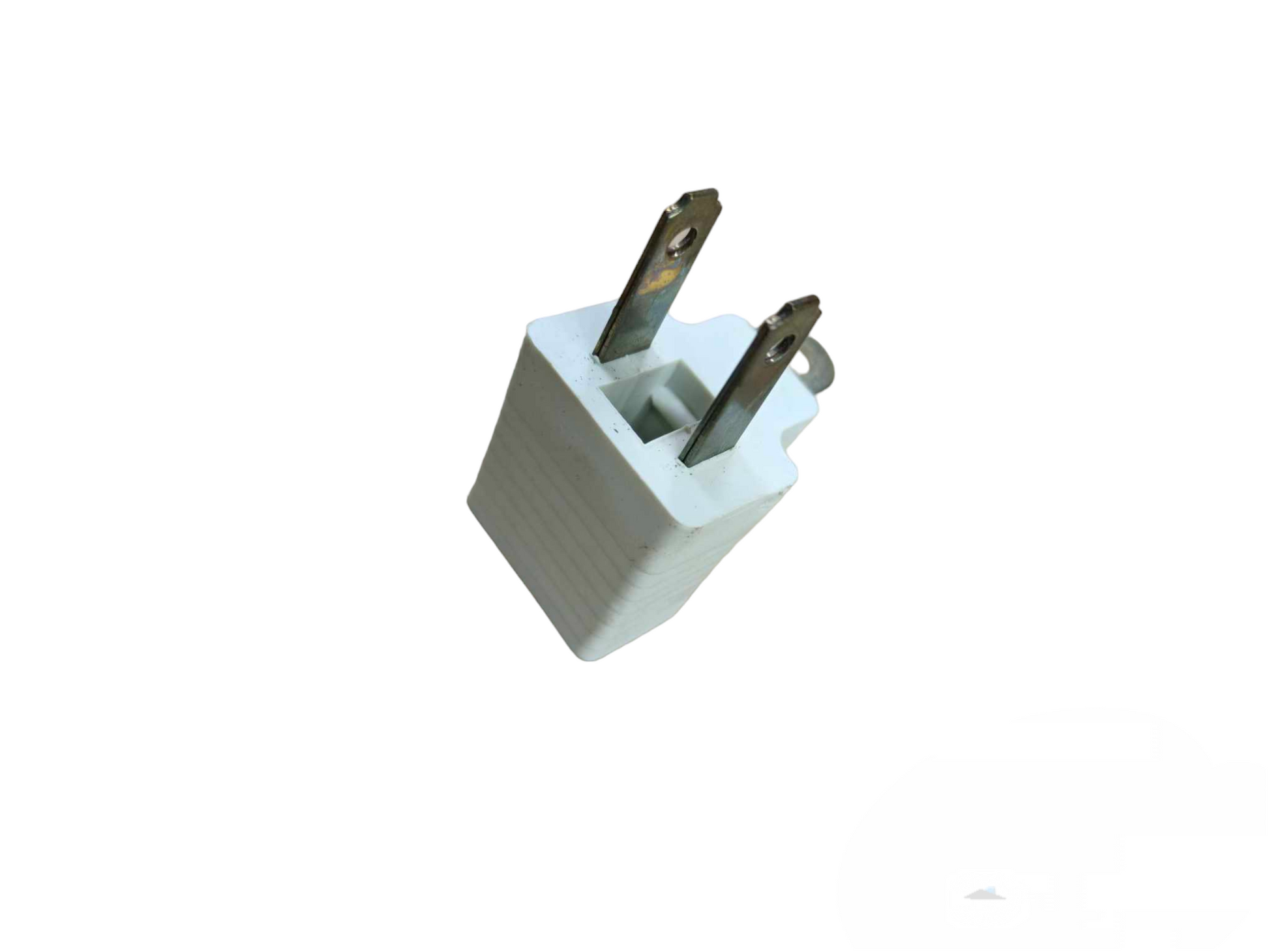 Tokina three prong plug adapter 10A 250V white travel adapter and converter