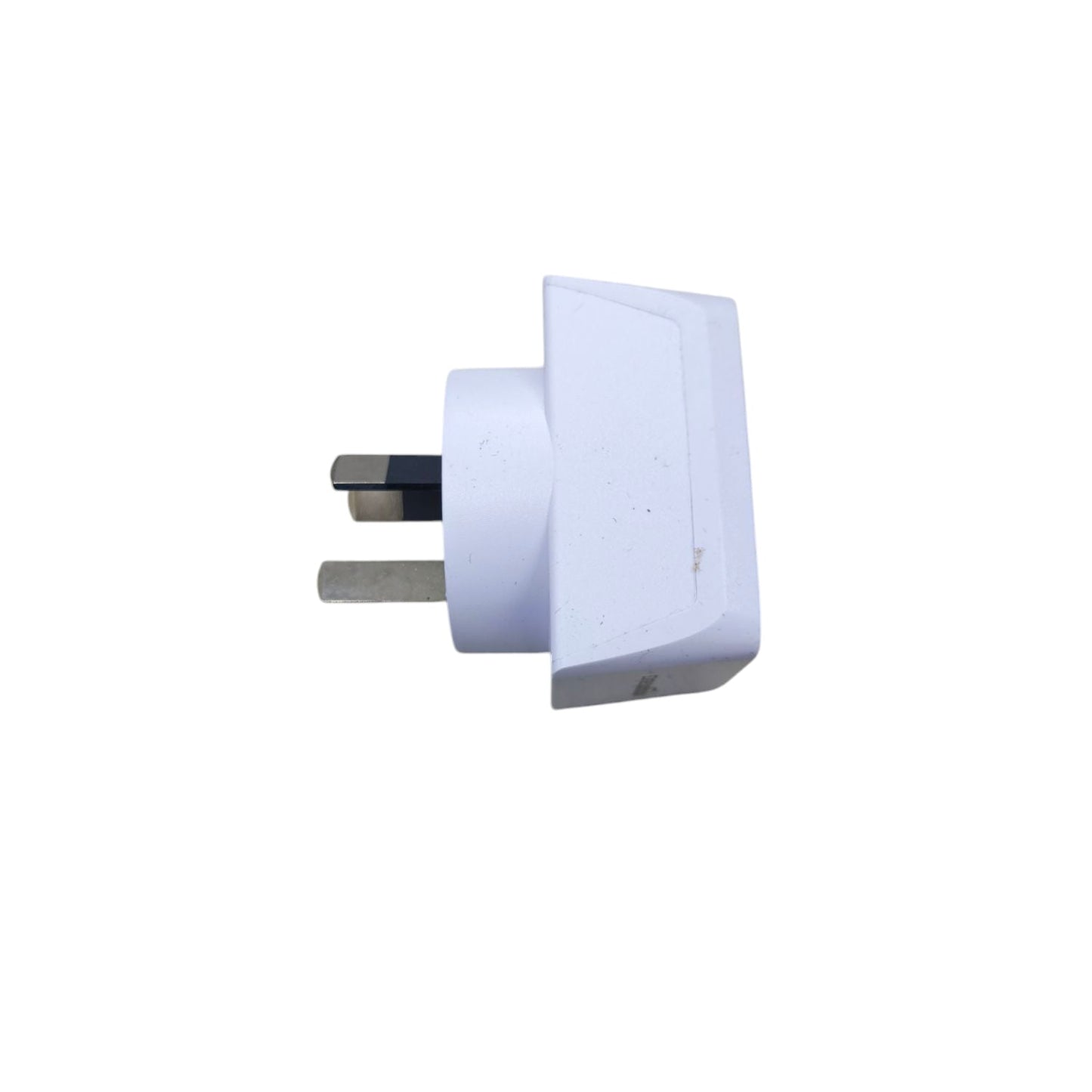 Type B to Type I plug adapter for international travel and device compatibility in Australia