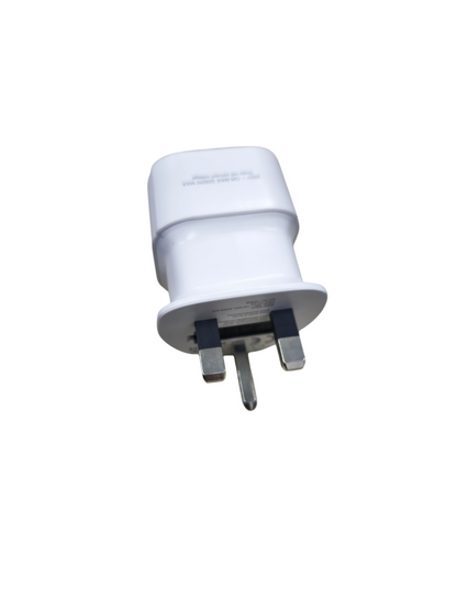 White Type G to Type F adapter for Europe power adaptor made in China for travel use