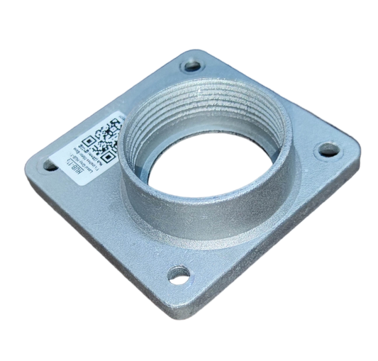 Aluminum threaded square mounting flange with four bolt holes for industrial meter hub 1.5 inch from China