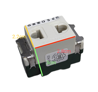 Omni Universal Outlet 10A 250V Classic Series white electrical power socket with metal mounting brackets