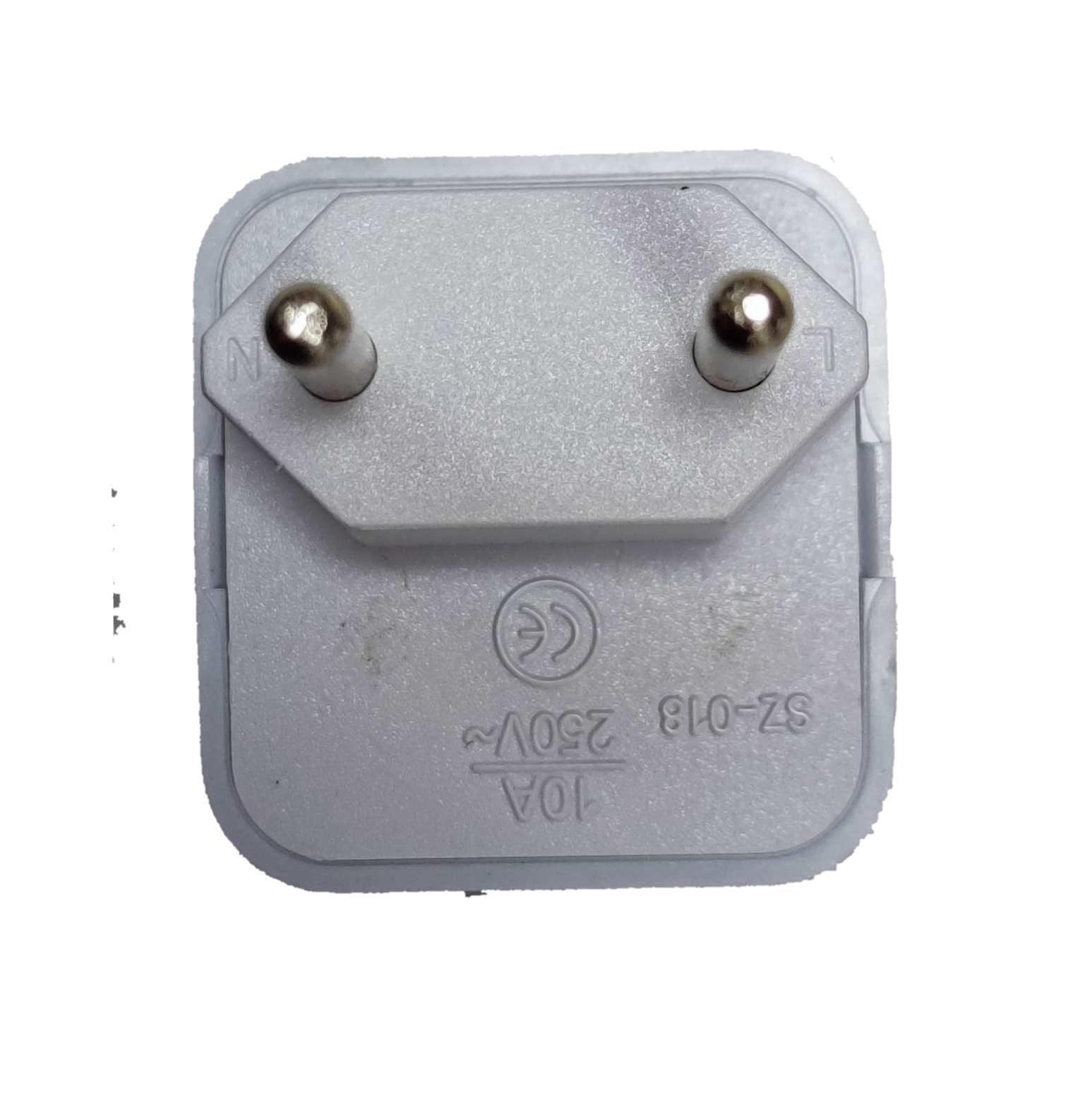 China made universal travel adaptor type C with two round pins and 10A 250V rating