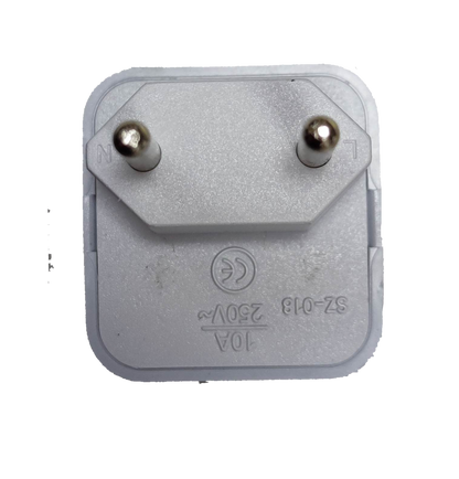 China made universal travel adaptor type C with two round pins and 10A 250V rating