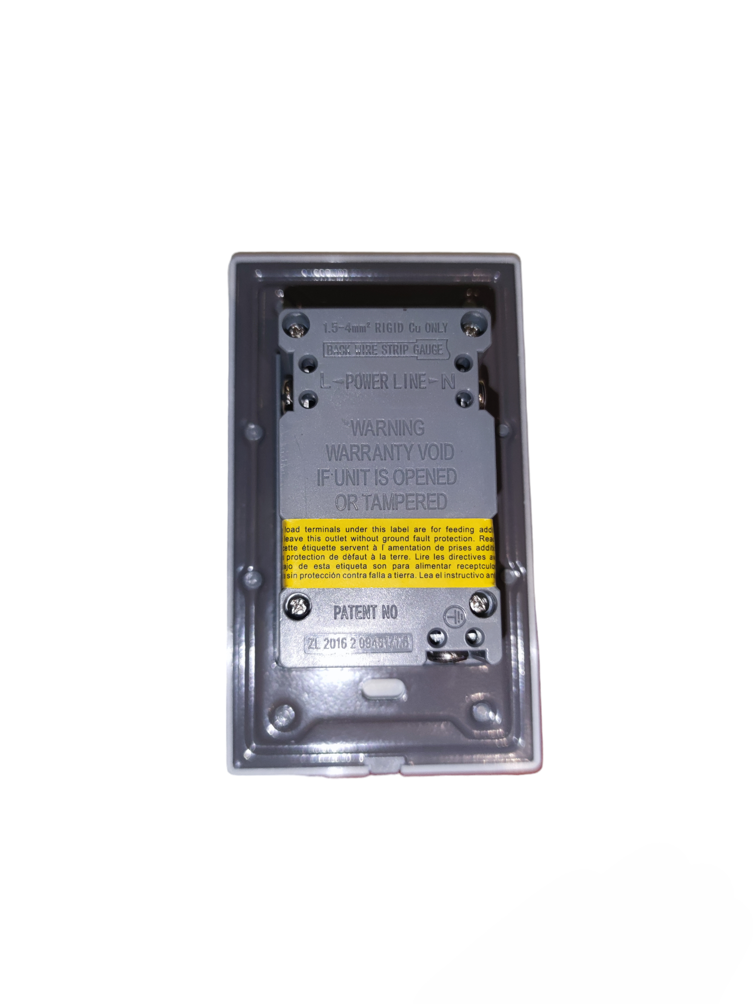 Royu GFCI Duplex Universal Outlet 20A 220V showing back wiring and safety label