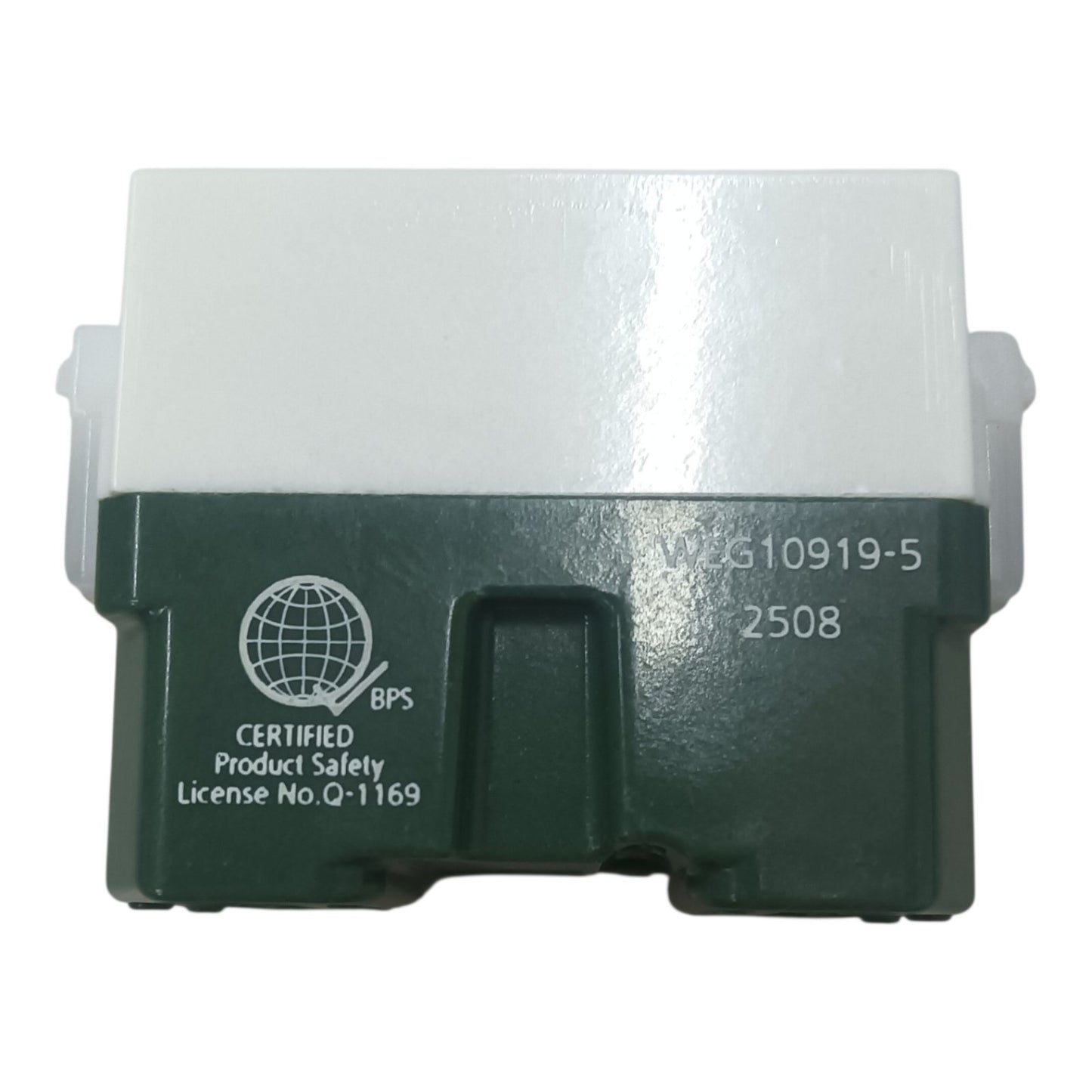 Panasonic Universal Outlet Receptacle Quick Connect Terminal 16A 250V, Universal Outlet Device Wide Series, Universal Receptacle Quick Connect Terminal Wide Series WEG10919-5