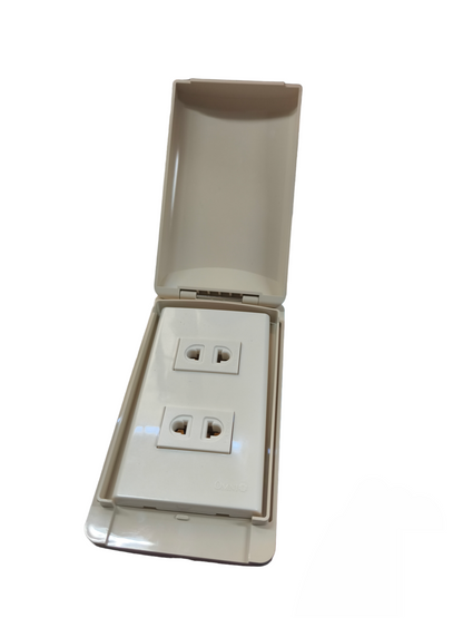 Omni Weatherproof 2 Gang Universal Outlet 15A with protective cover closed open showing dual sockets
