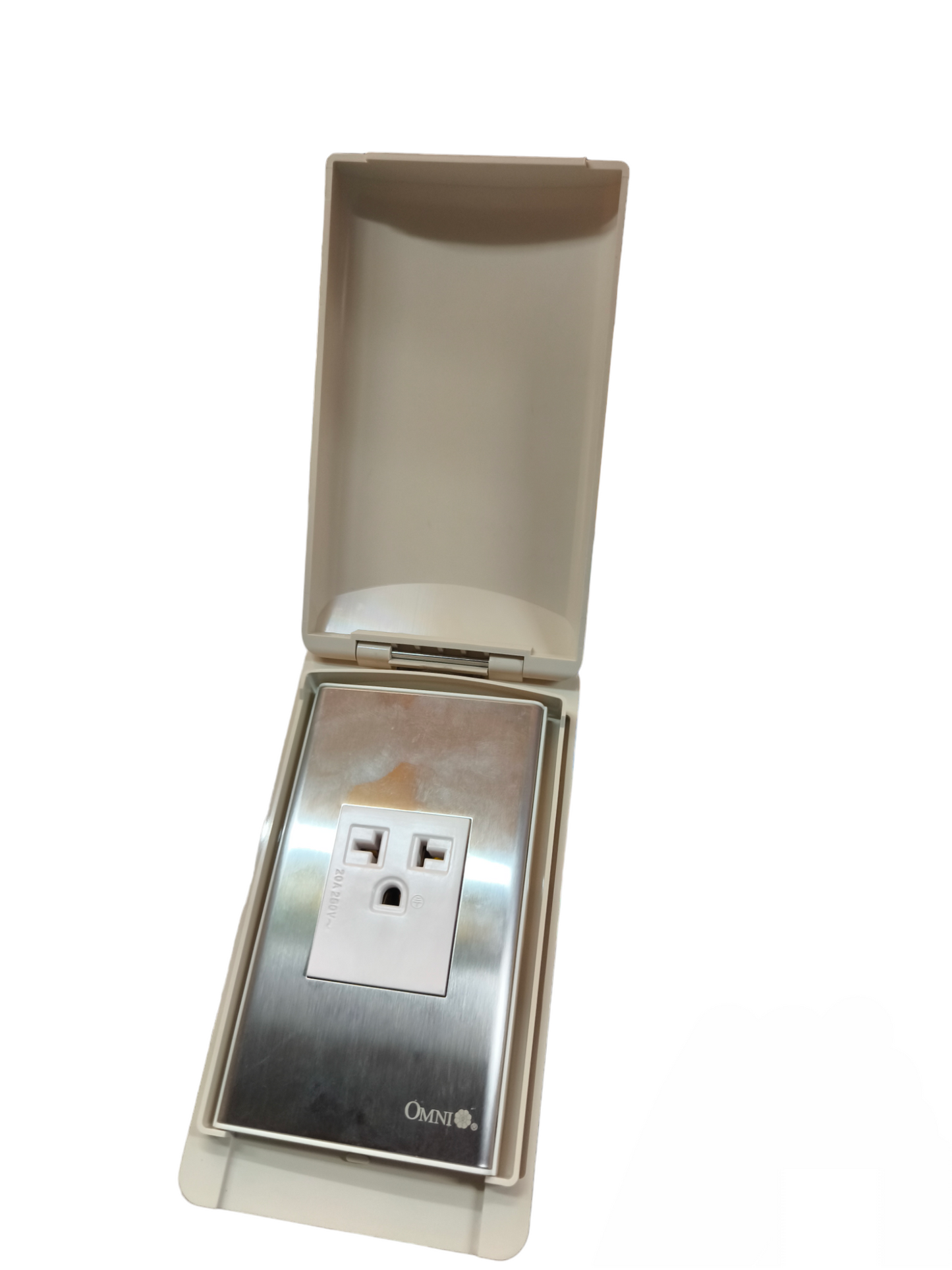 Omni Weatherproof Aircon Tandem Outlet 20A with protective cover for outdoor power connection