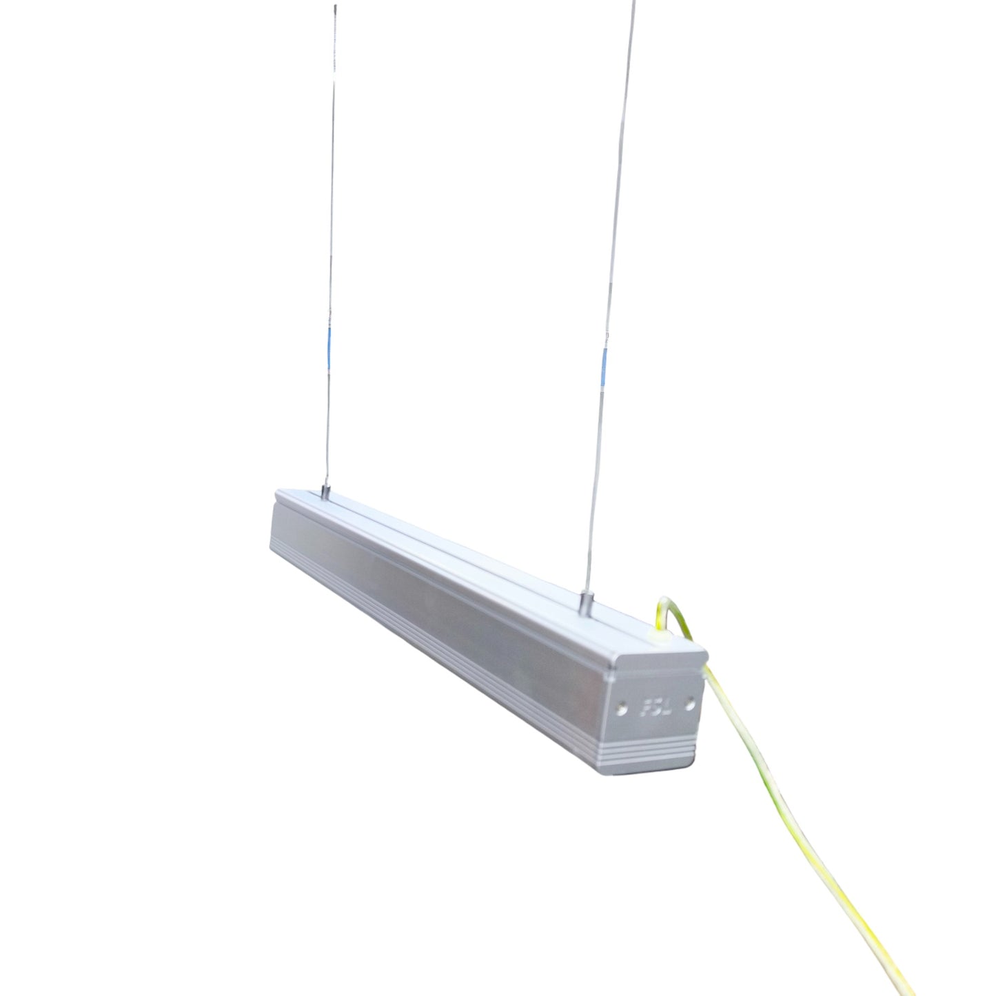 FSL 18W LED Linear Suspension Light 220V Daylight 6500K 1350 Lm Aluminum IP20 120 Beam Angle SSPL3C-18 600mm x 70mm x 70mm Pendant Mounting